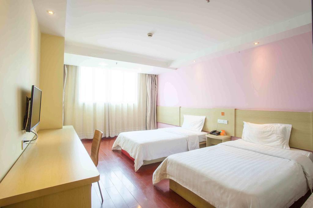 7Days Inn Yueyang East Maoling Pedestrain Street ห้อง รูปภาพ